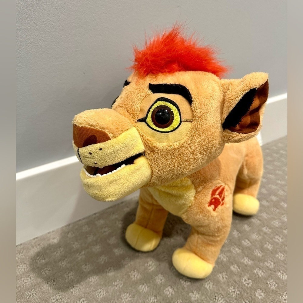 Disney's The Lion King Kion Lion Guard Simba's Son Talking  Plush Stuffed Toy